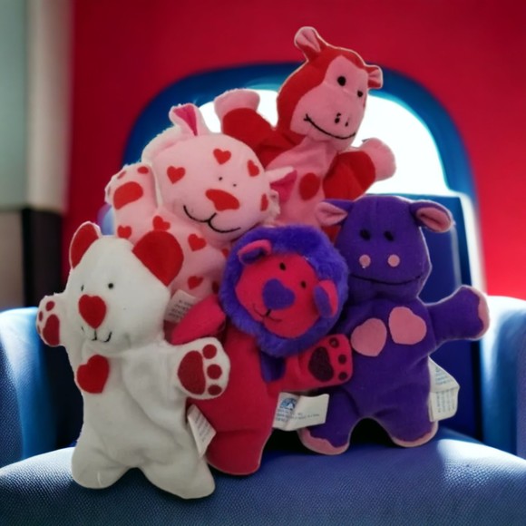 Five Valentine 5" Mini Plush Animal Purses Plastic Zip Loc Set 2 Party Favors - Picture 1 of 7